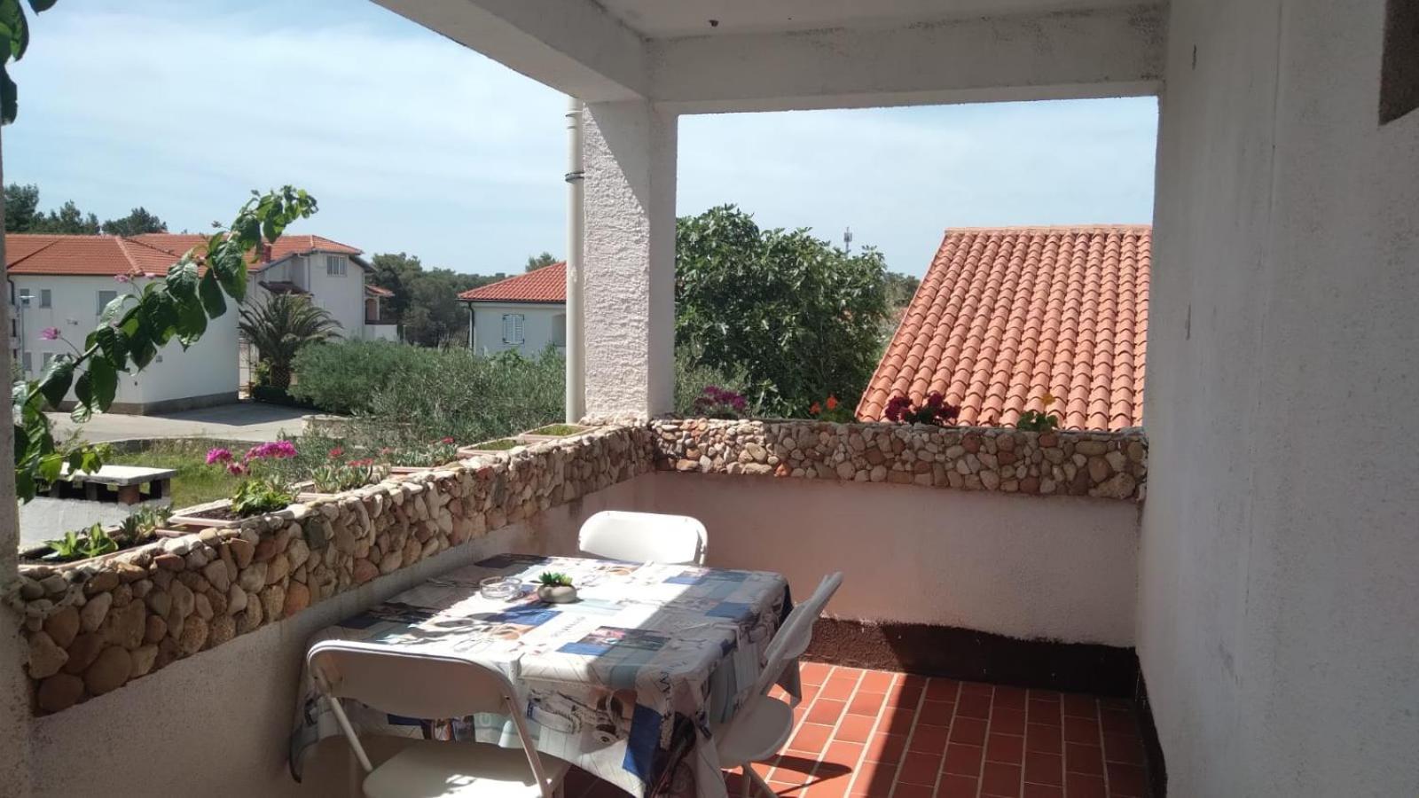 Flip - Flop Appartement Novalja Buitenkant foto