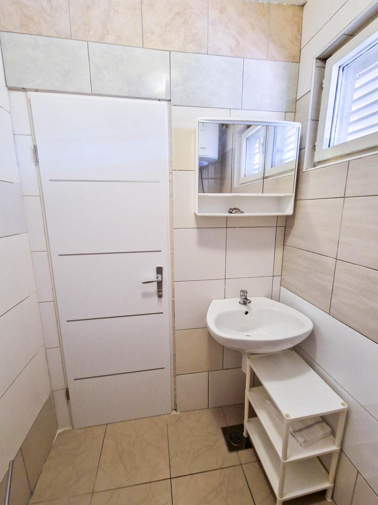 Flip - Flop Appartement Novalja Buitenkant foto