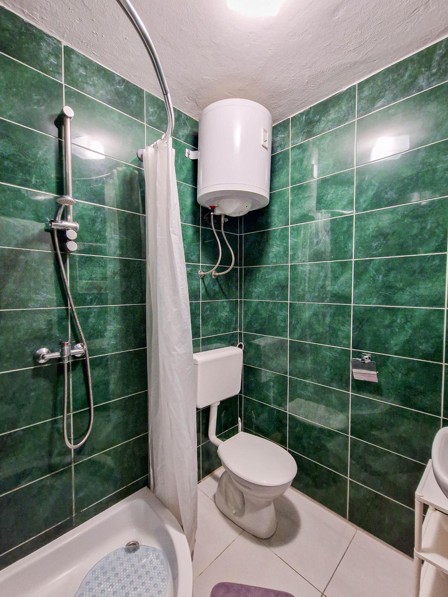 Flip - Flop Appartement Novalja Buitenkant foto